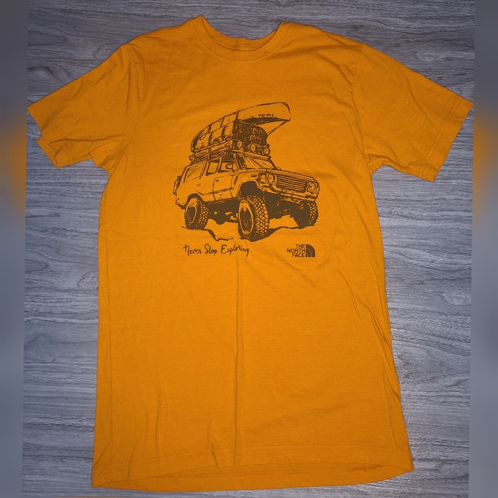 The North Face Never Stop Exploring Tee